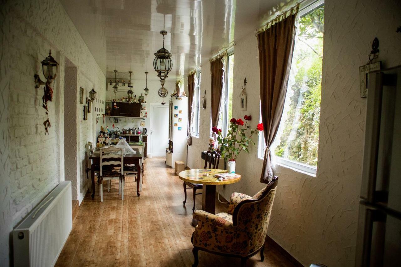 Hotel Art House Kutateli Cchaltubo Exteriér fotografie
